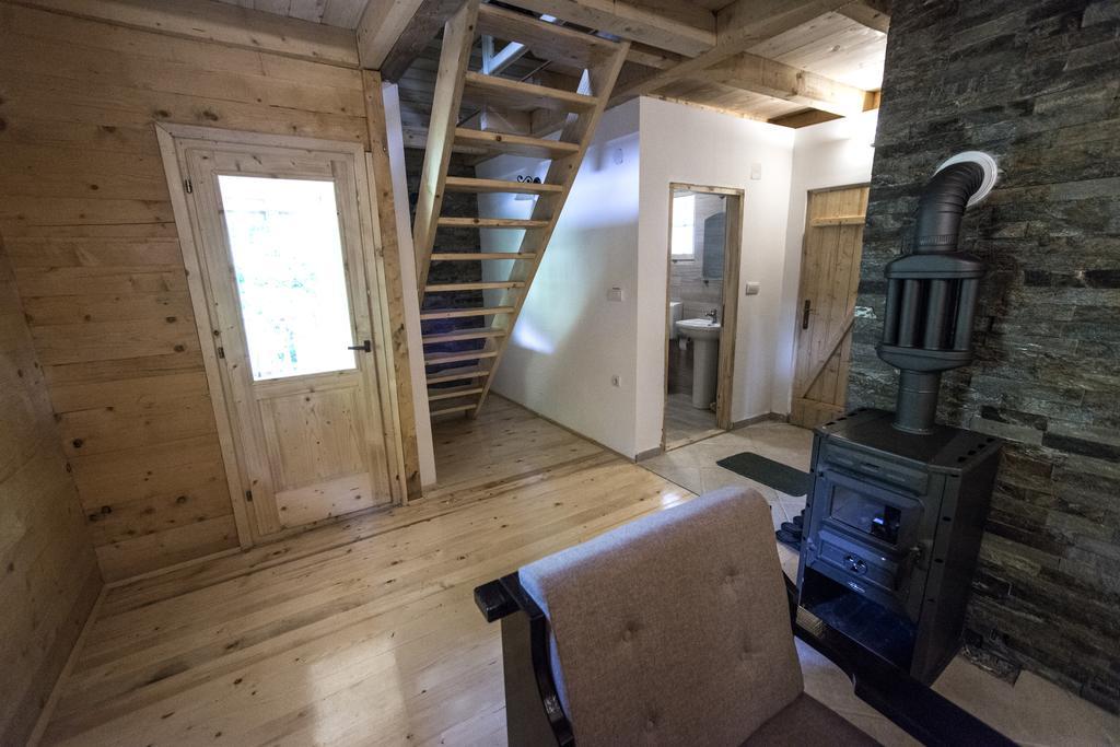 Appartement Gradacka Banja Brvnare à Gradac  Extérieur photo