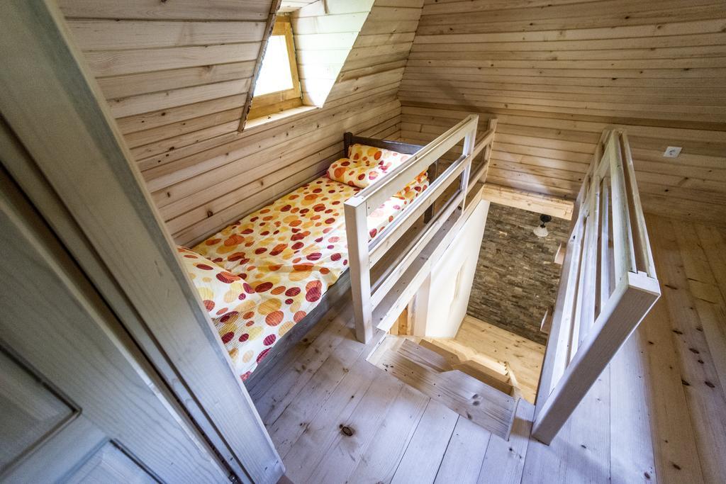 Appartement Gradacka Banja Brvnare à Gradac  Extérieur photo
